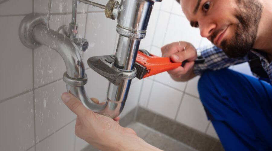 Expert burst pipe repair services in Avondale, AZ